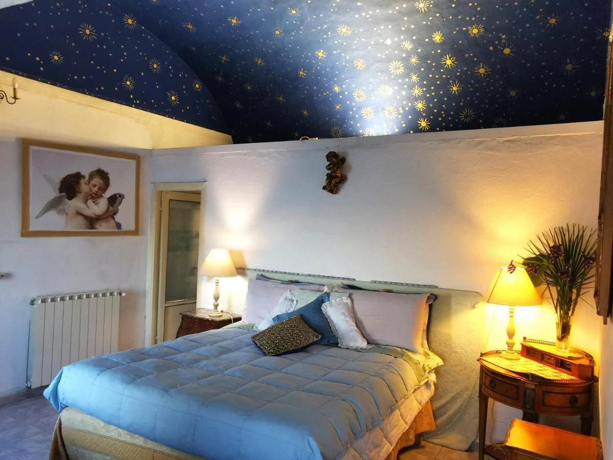 Romantic Casa Lorenzina Affittacamere ヴェンティミーリア エクステリア 写真