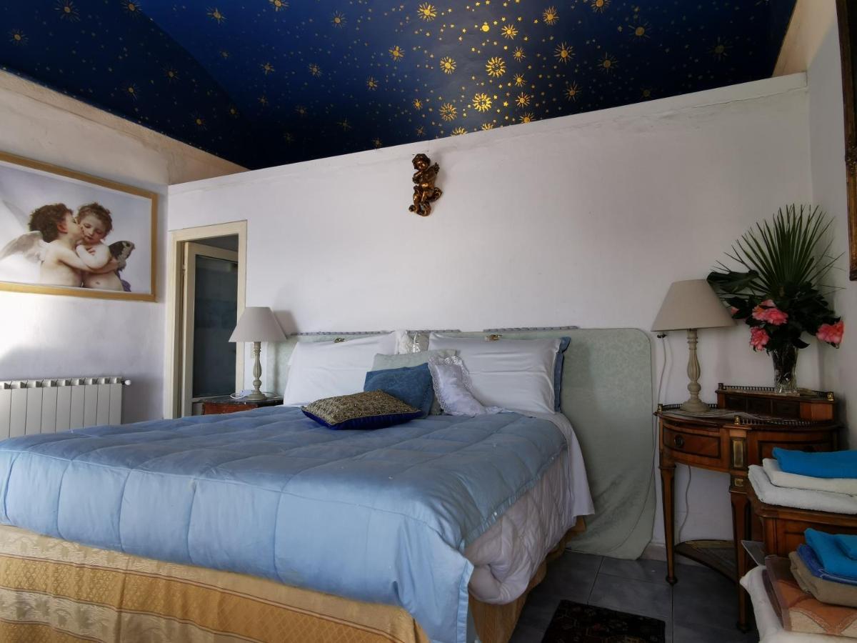 Romantic Casa Lorenzina Affittacamere ヴェンティミーリア エクステリア 写真